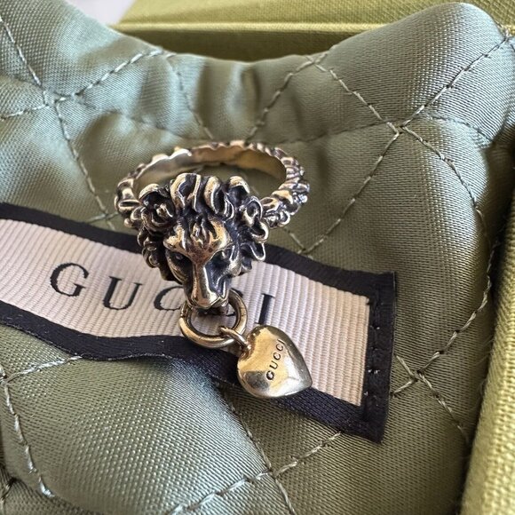 NEW Gucci Ring Lion Head Heart Gold Tone Metal Sz S - Picture 4 of 8